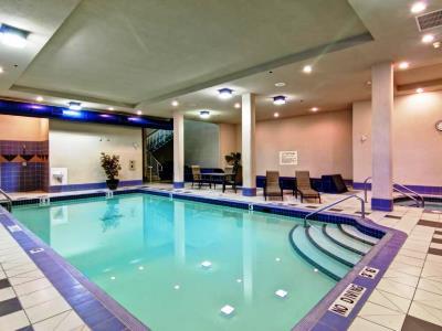 Hampton By Hilton Hotel 3*